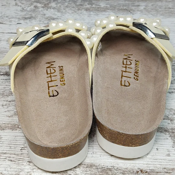 đ§NWOT Ethem Genuins Cream Pearl Slide Sandal - Picture 14 of 16